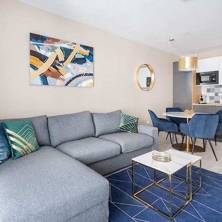 Navy Angel Apartment With Balcony Budapest Exterior photo